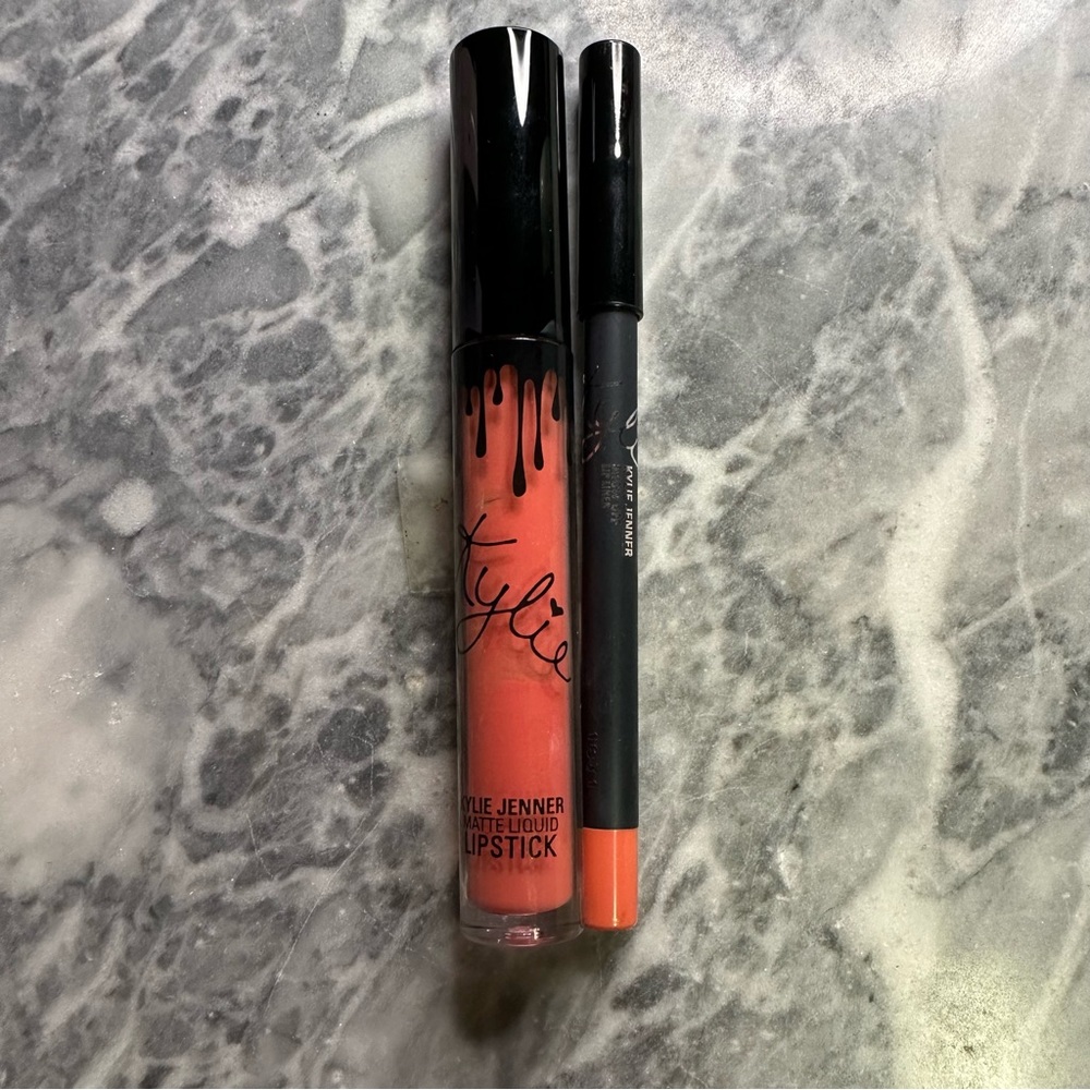 Kylie Cosmetics Lip Kit Liquid Lipstick Show Off